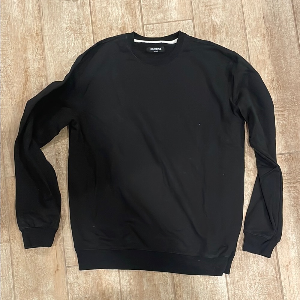 RSQ Black Crewneck Sweater with Ribbed Details